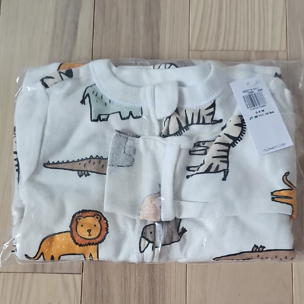 NEW 6-9M Old Navy Safari Animal Footies